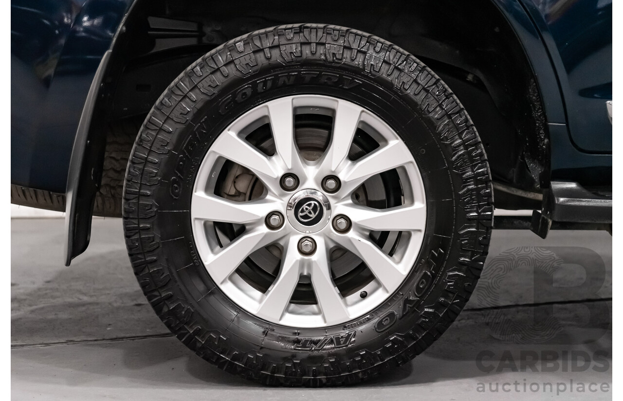 6/2019 Toyota Landcruiser Sahara (4x4) VDJ200R MY19 4d Wagon Metallic Blue Turbo Diesel V8 4.5L