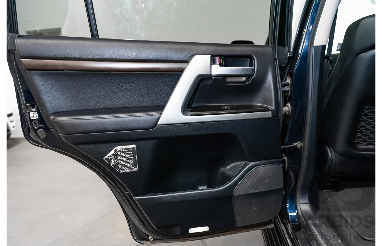 6/2019 Toyota Landcruiser Sahara (4x4) VDJ200R MY19 4d Wagon Metallic Blue Turbo Diesel V8 4.5L