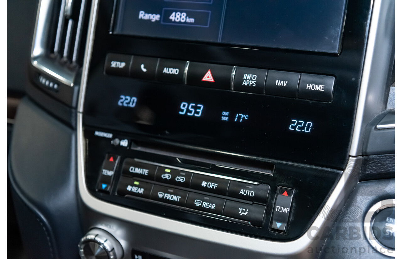 6/2019 Toyota Landcruiser Sahara (4x4) VDJ200R MY19 4d Wagon Metallic Blue Turbo Diesel V8 4.5L