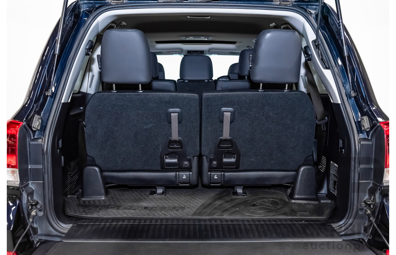 6/2019 Toyota Landcruiser Sahara (4x4) VDJ200R MY19 4d Wagon Metallic Blue Turbo Diesel V8 4.5L
