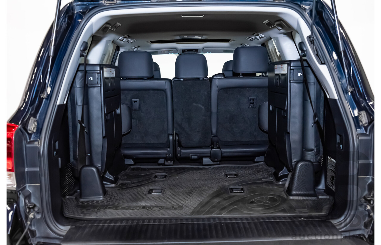 6/2019 Toyota Landcruiser Sahara (4x4) VDJ200R MY19 4d Wagon Metallic Blue Turbo Diesel V8 4.5L