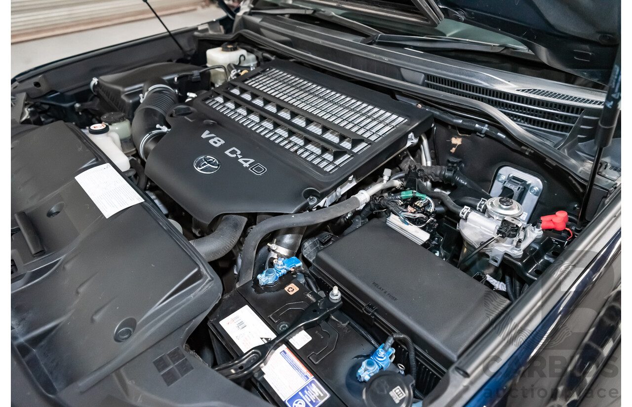 6/2019 Toyota Landcruiser Sahara (4x4) VDJ200R MY19 4d Wagon Metallic Blue Turbo Diesel V8 4.5L