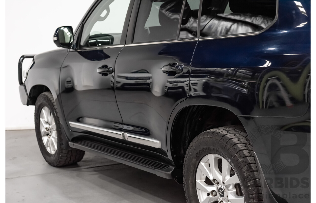6/2019 Toyota Landcruiser Sahara (4x4) VDJ200R MY19 4d Wagon Metallic Blue Turbo Diesel V8 4.5L