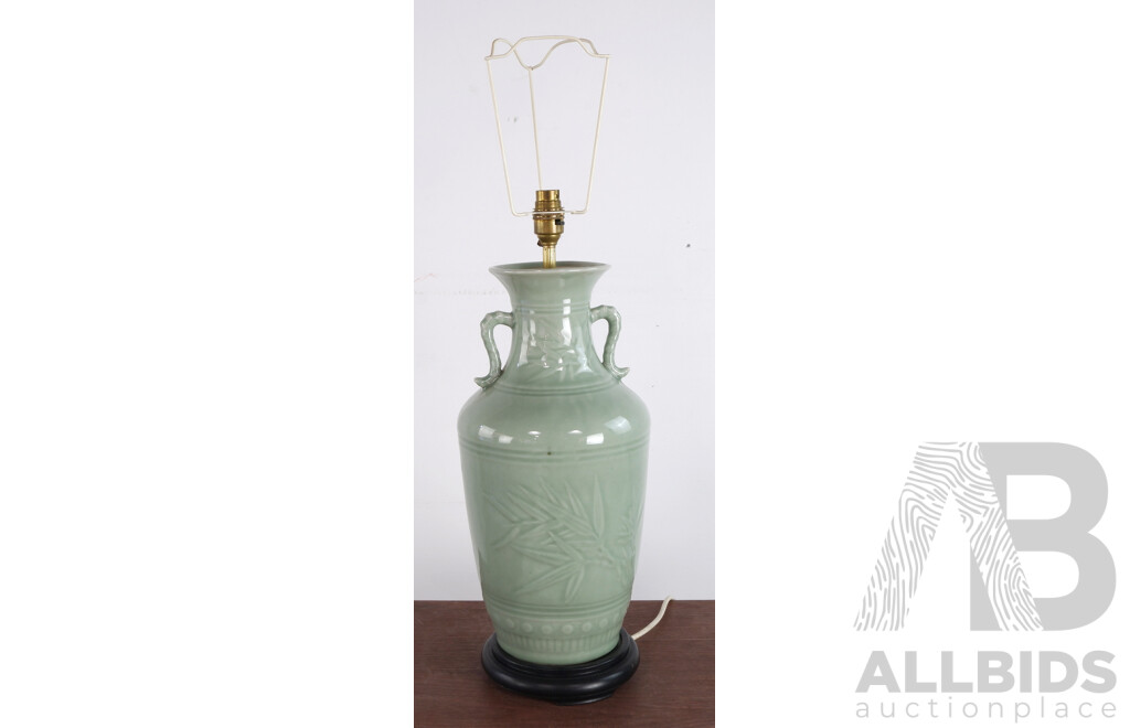 Carlos Remes Table Lamp with Wooden Base, Brass Fittings, in Classic Chinese Twin Handled Urn Form, Sticker to Base