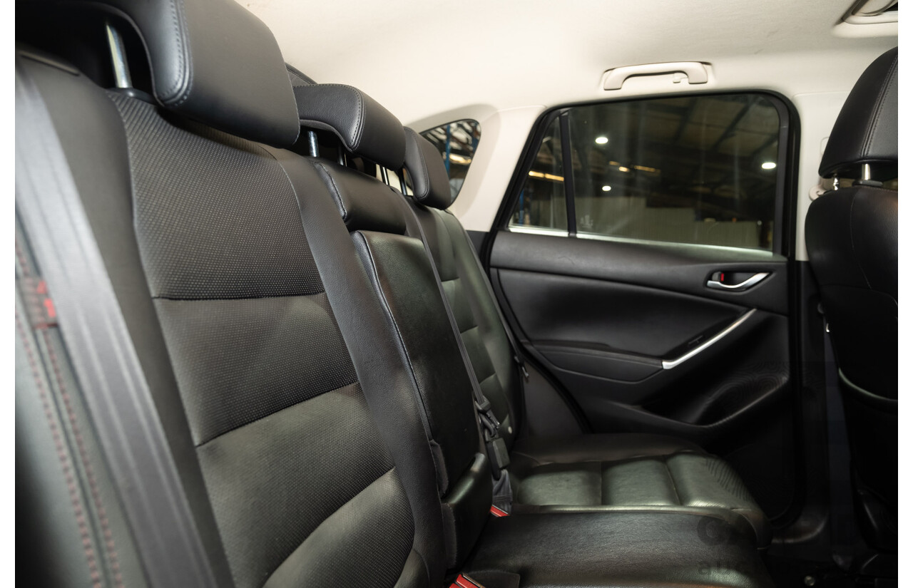 11/2015 Mazda CX-5 Akera (4x4) MY15 4d Wagon Metallic Bronze Turbo Diesel 2.2L