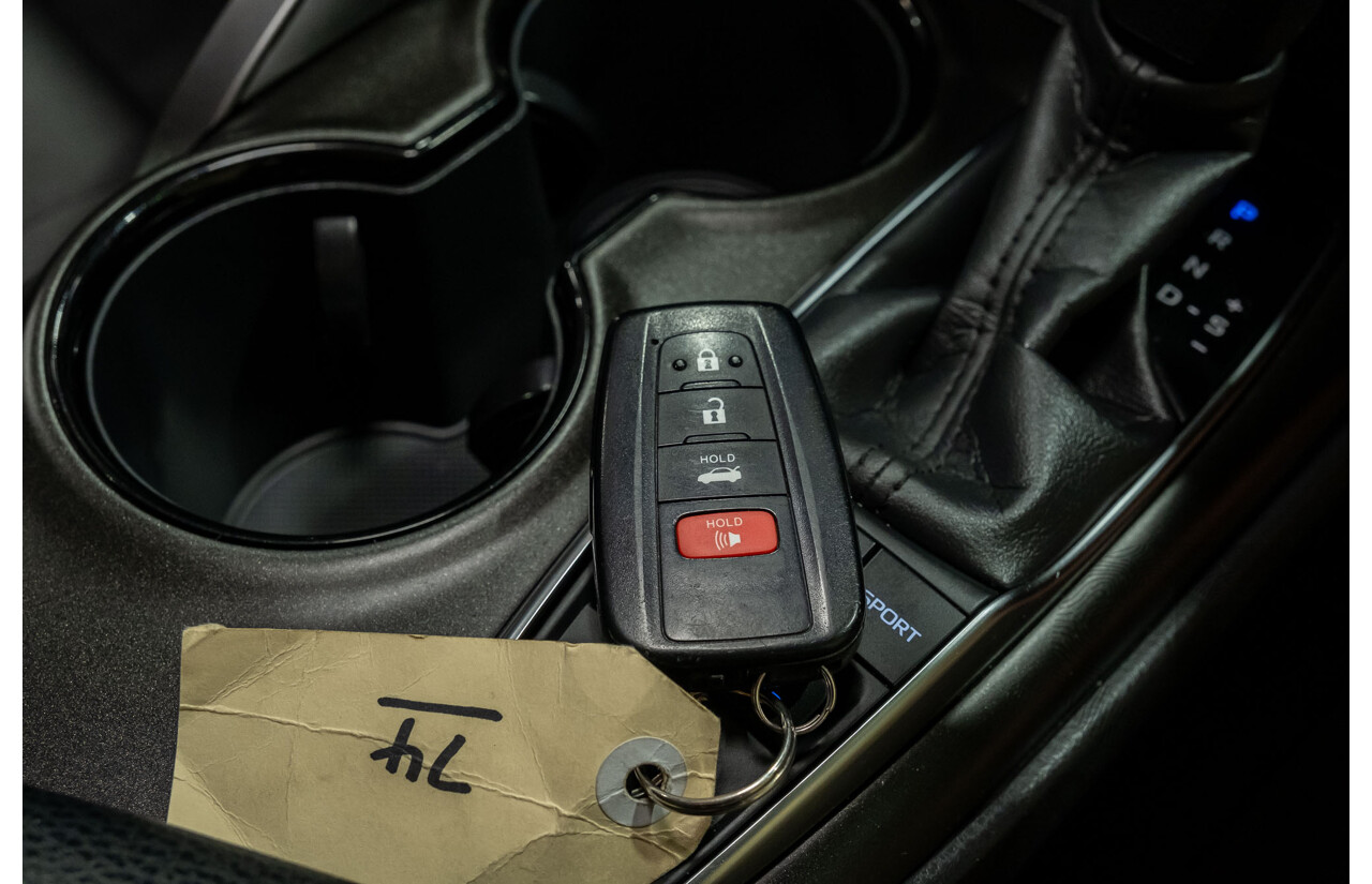 06/2021 Toyota Camry Ascent Hybrid MY21 AXVH70R 4d Sedan White 2.5L Hybrid