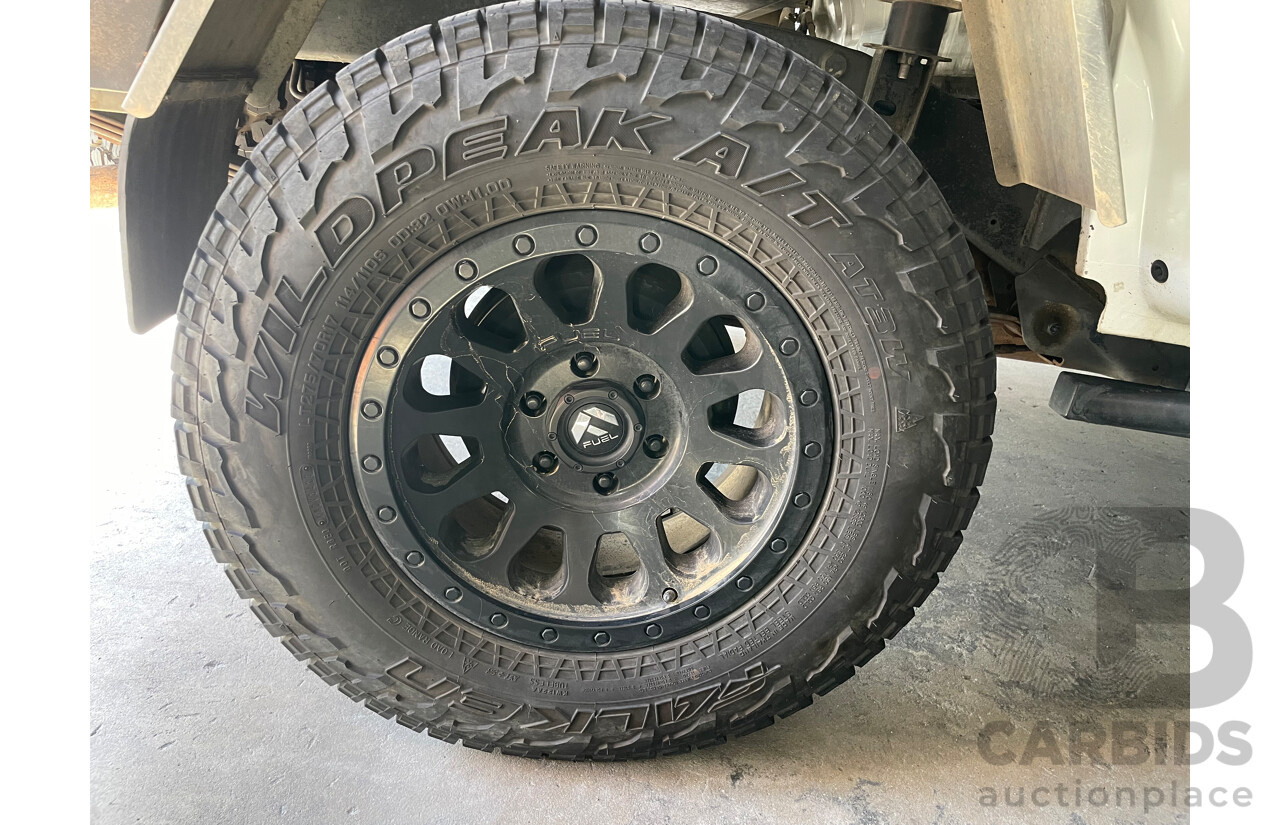 3/2016 Holden Colorado LS (4x4) RG MY15 C/Chas White 2.8L