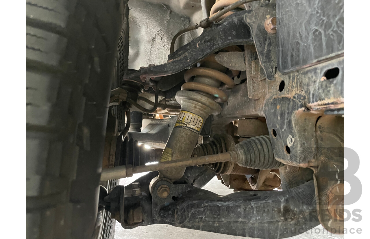 3/2016 Holden Colorado LS (4x4) RG MY15 C/Chas White 2.8L