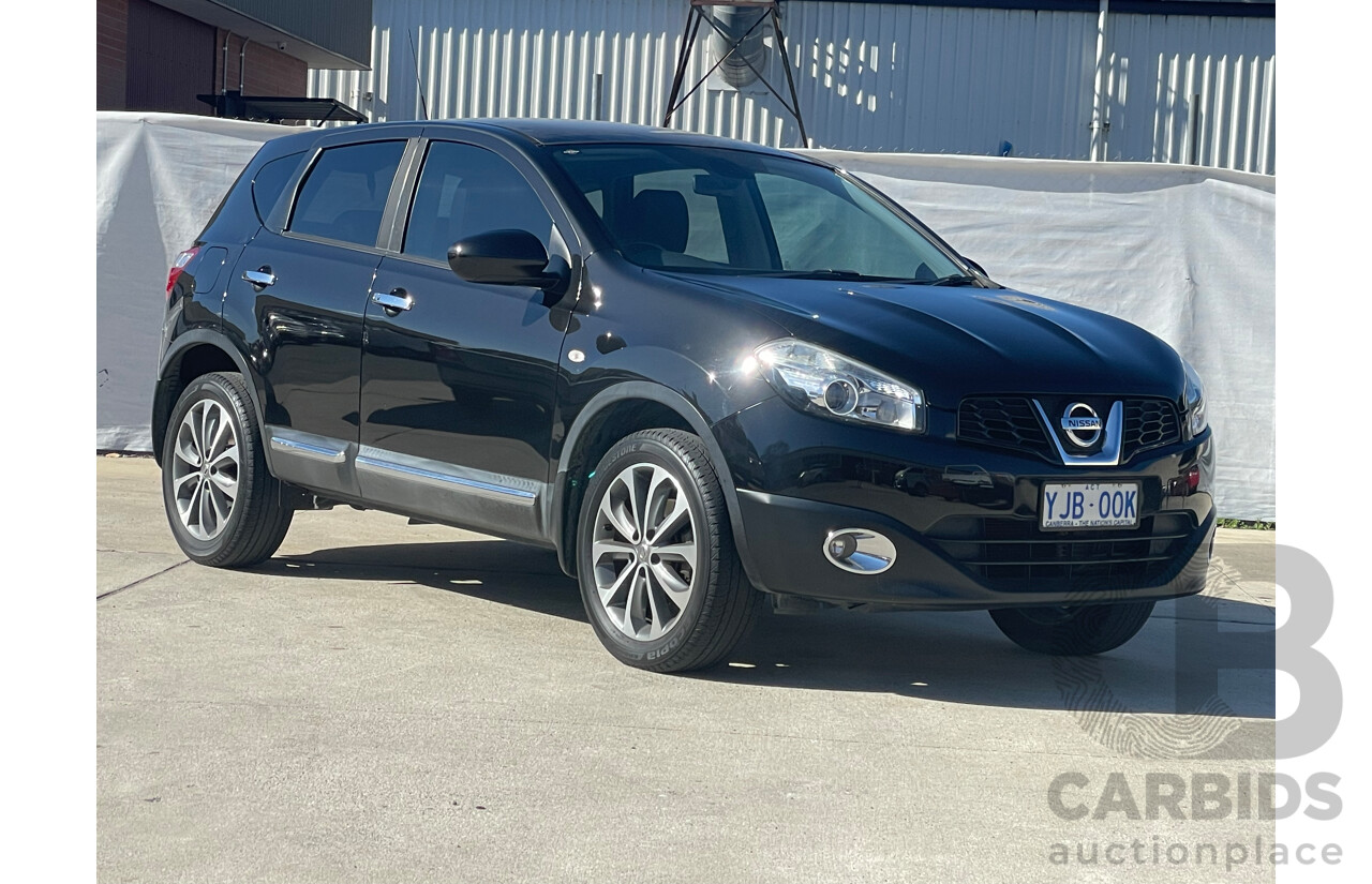 8/2012 Nissan Dualis Ti (4x2) J10 SERIES II 4d Wagon Black 2.0L