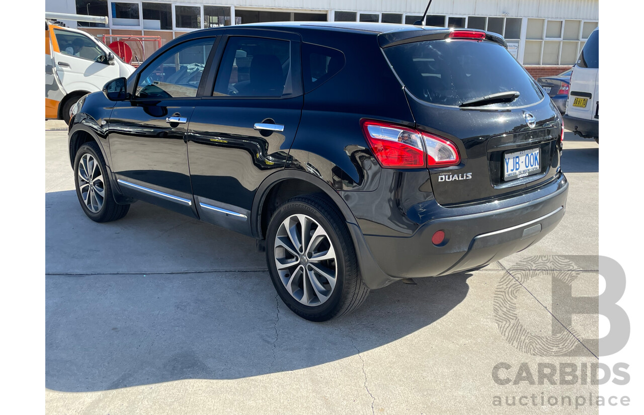 8/2012 Nissan Dualis Ti (4x2) J10 SERIES II 4d Wagon Black 2.0L