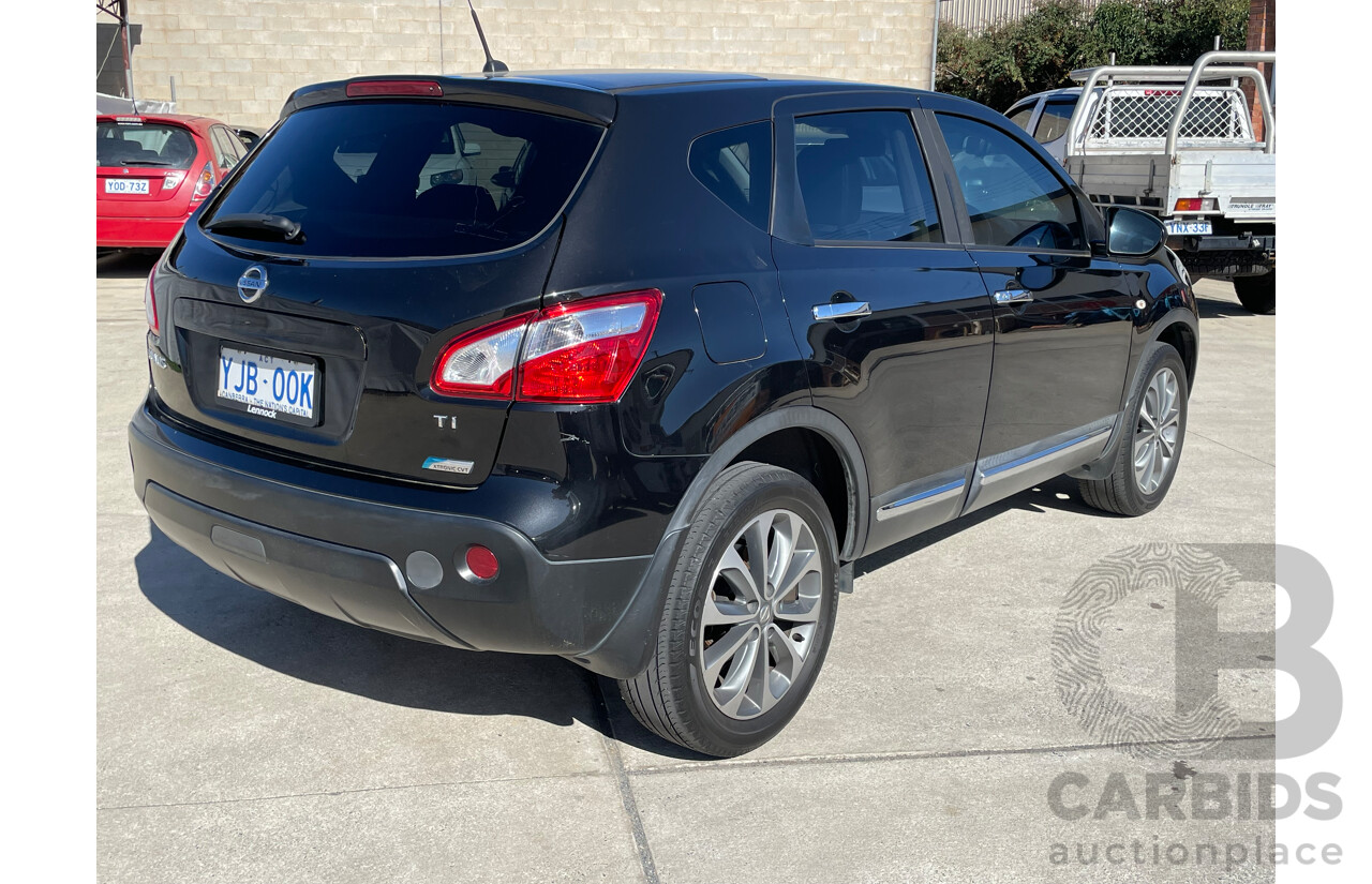 8/2012 Nissan Dualis Ti (4x2) J10 SERIES II 4d Wagon Black 2.0L