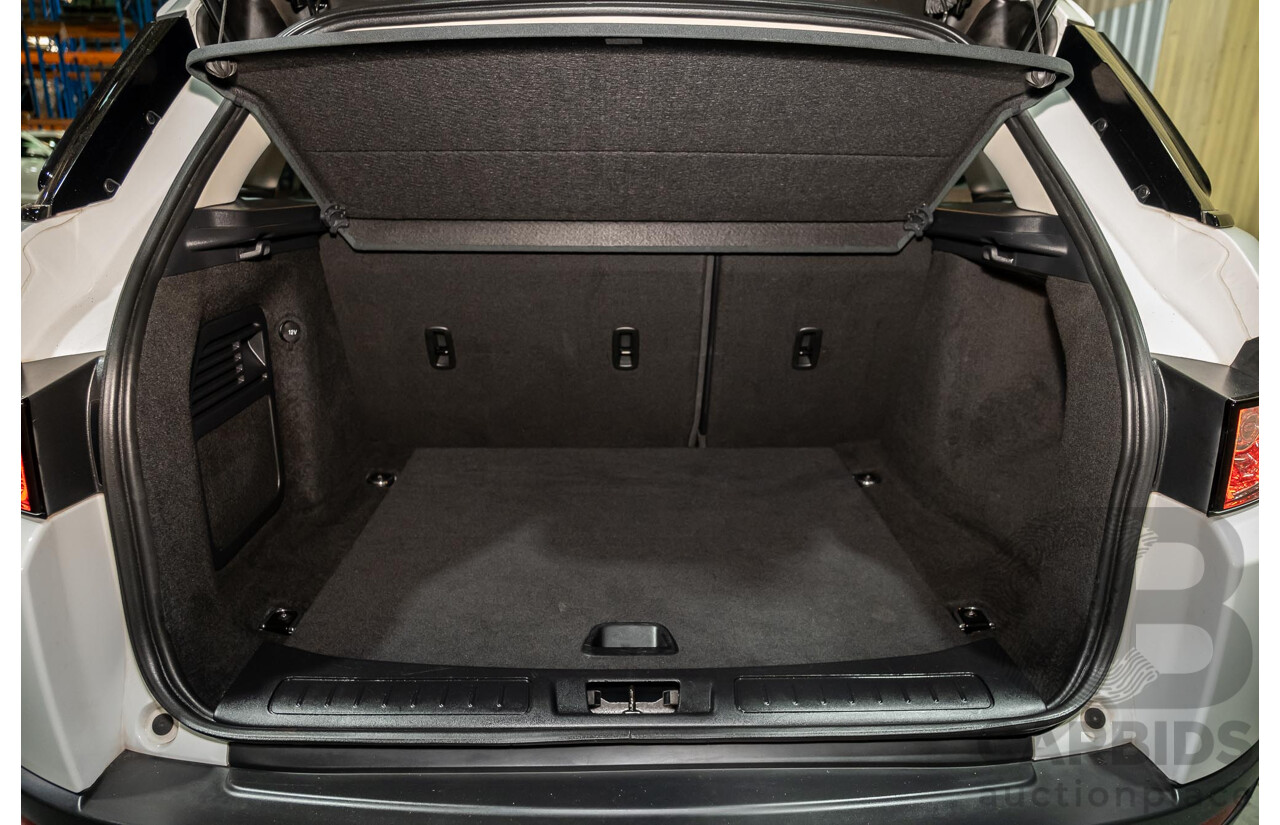 5/2013 Land Rover Range Rover Evoque SD4 PURE LV MY13 5d Wagon Fuji White Turbo Diesel 2.2L