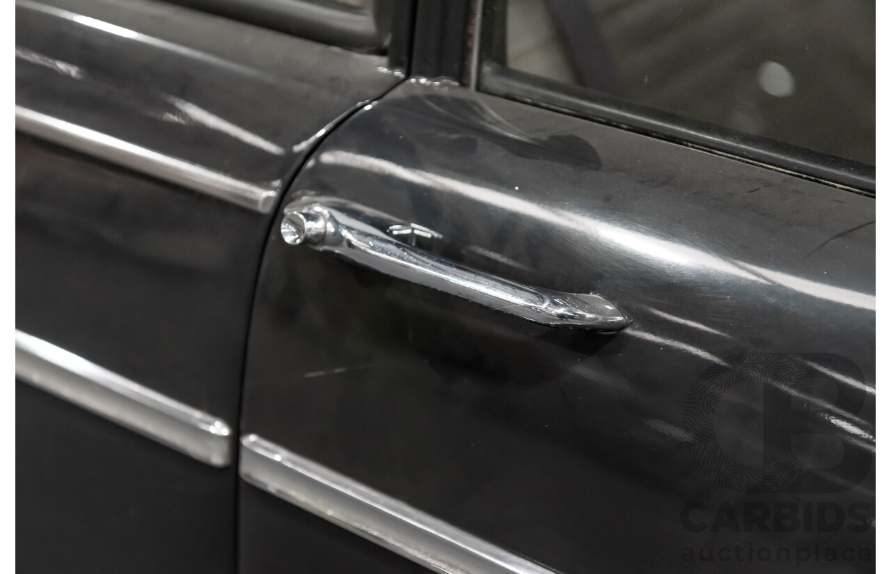 1/1965 Humber Vogue 4d Sedan Dark Green 1.6L