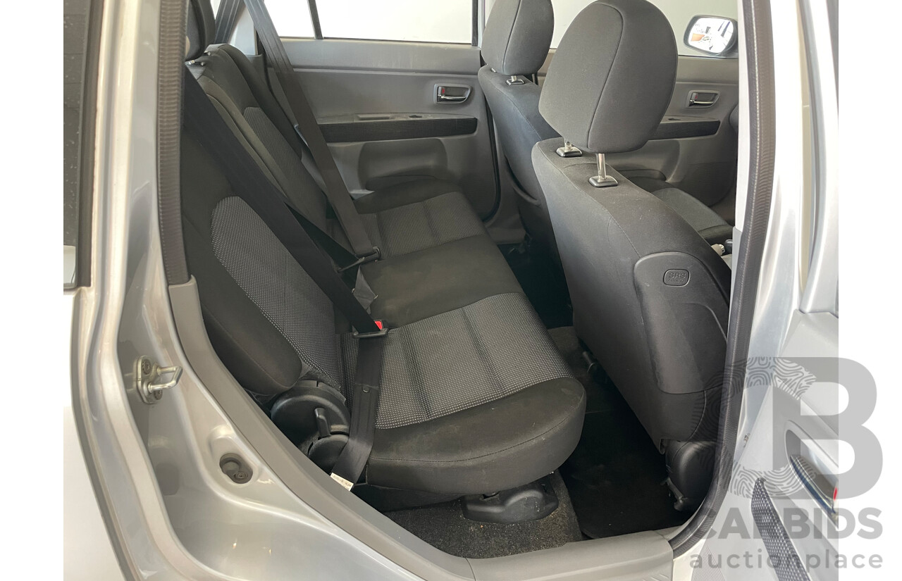 9/2005 Mazda Mazda2 MAXX DY MY05 UPGRADE 5d Hatchback Silver 1.5L