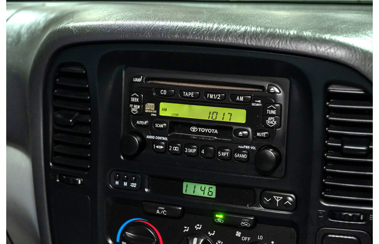 12/2000 Toyota Landcruiser GXL 100 Series (4x4) HDJ100R 4d Wagon Silver Turbo Diesel 1HD-FTE 4.2L