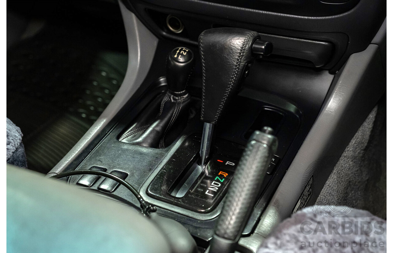 12/2000 Toyota Landcruiser GXL 100 Series (4x4) HDJ100R 4d Wagon Silver Turbo Diesel 1HD-FTE 4.2L