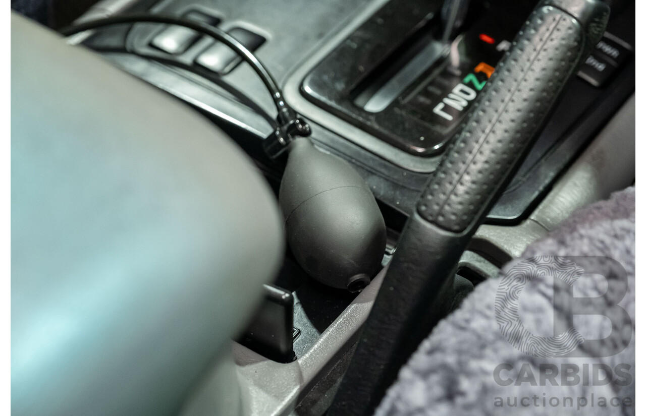 12/2000 Toyota Landcruiser GXL 100 Series (4x4) HDJ100R 4d Wagon Silver Turbo Diesel 1HD-FTE 4.2L