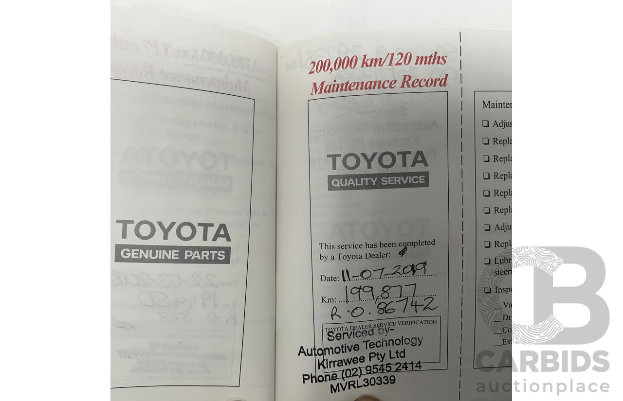 12/2000 Toyota Landcruiser GXL 100 Series (4x4) HDJ100R 4d Wagon Silver Turbo Diesel 1HD-FTE 4.2L