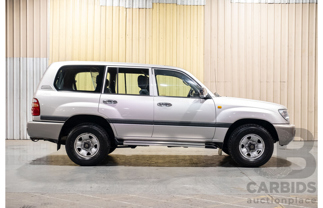 12/2000 Toyota Landcruiser GXL 100 Series (4x4) HDJ100R 4d Wagon Silver Turbo Diesel 1HD-FTE 4.2L