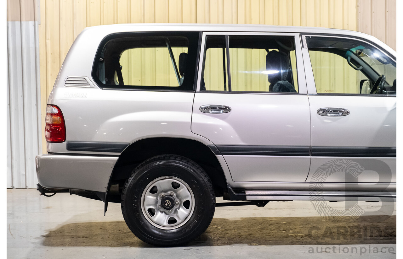 12/2000 Toyota Landcruiser GXL 100 Series (4x4) HDJ100R 4d Wagon Silver Turbo Diesel 1HD-FTE 4.2L
