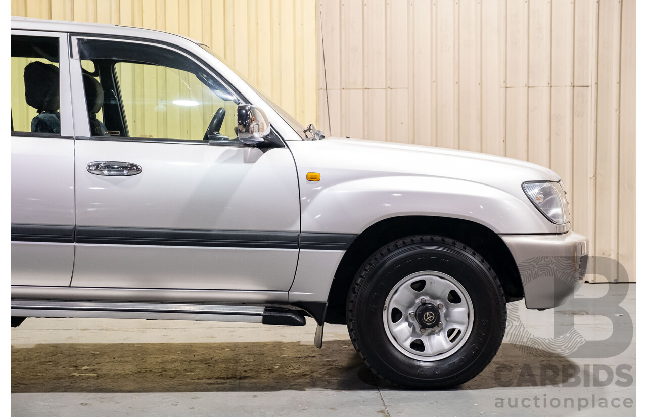 12/2000 Toyota Landcruiser GXL 100 Series (4x4) HDJ100R 4d Wagon Silver Turbo Diesel 1HD-FTE 4.2L