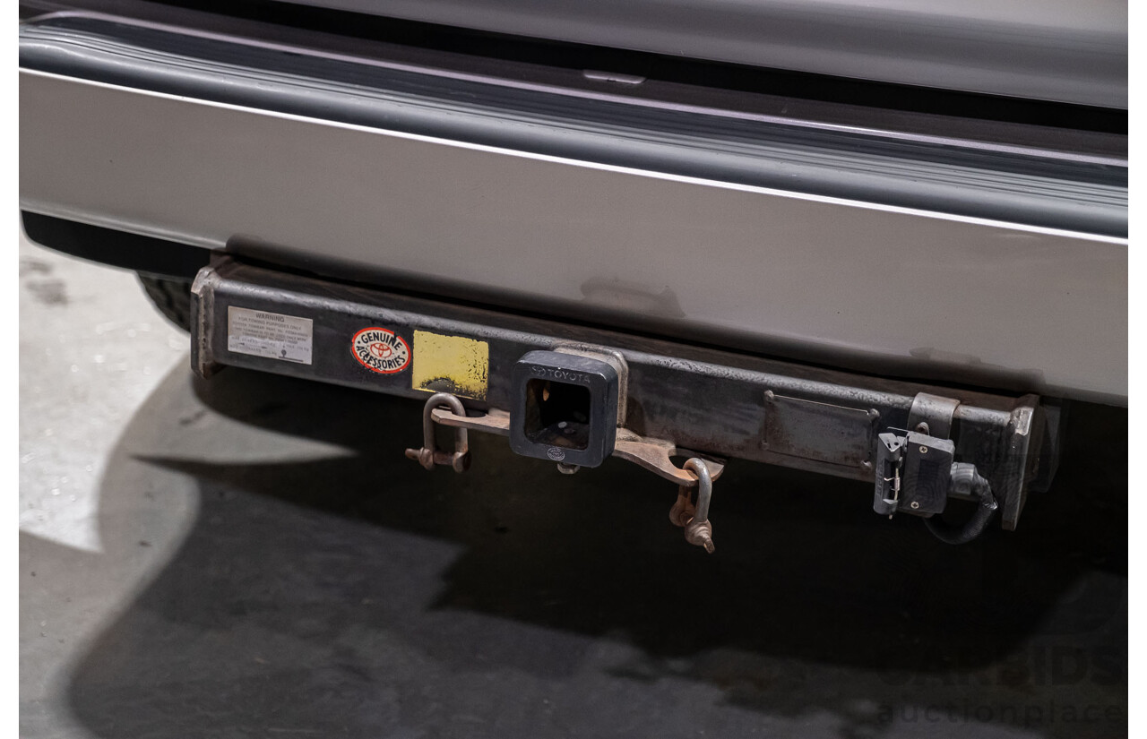 12/2000 Toyota Landcruiser GXL 100 Series (4x4) HDJ100R 4d Wagon Silver Turbo Diesel 1HD-FTE 4.2L