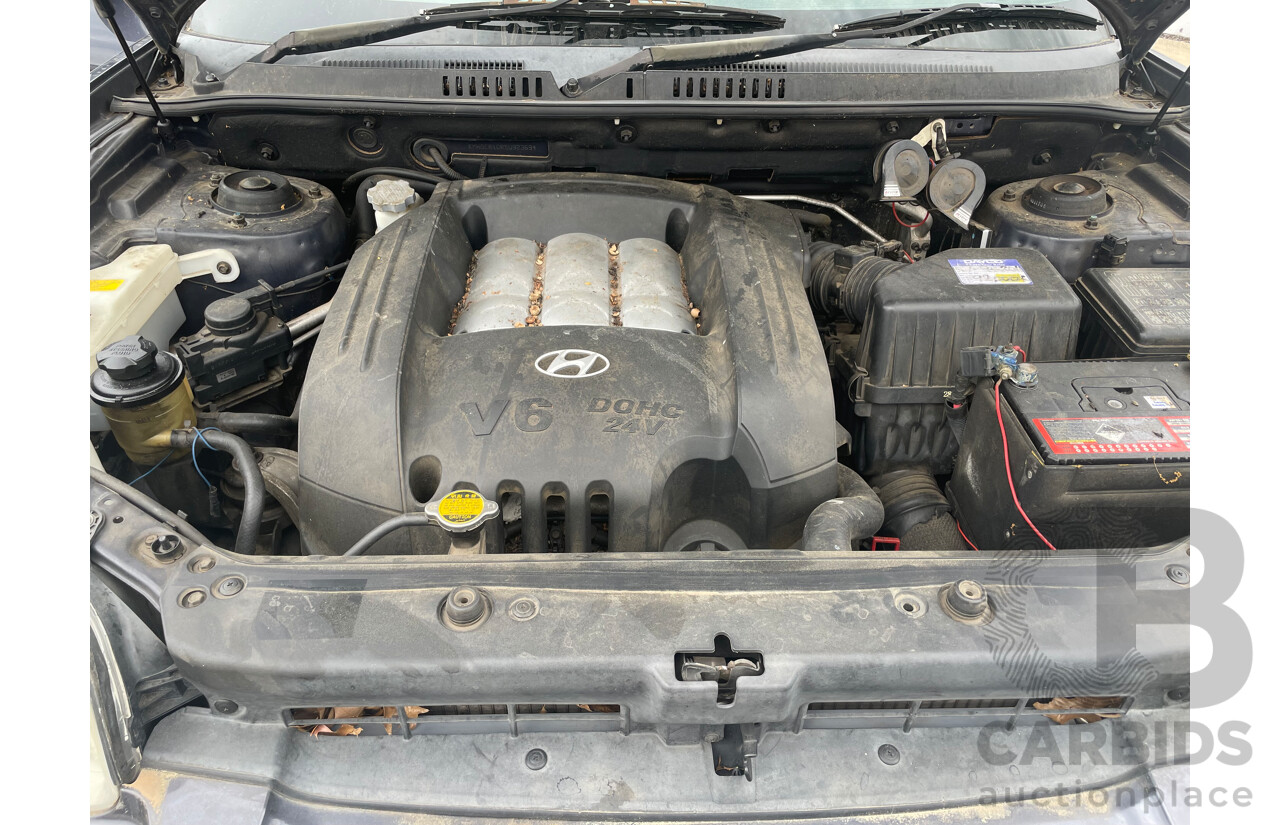 8/2005 Hyundai Santa Fe (4x4) 05 UPDATE 4d Wagon Grey 2.7L