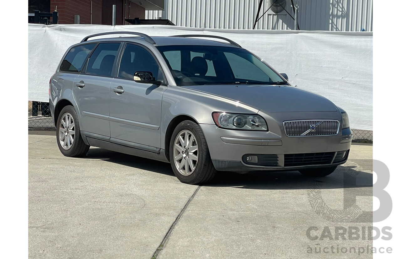 1/2006 Volvo V50 2.4 MS 4d Wagon Grey 2.4L