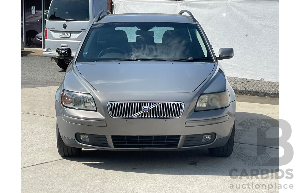 1/2006 Volvo V50 2.4 MS 4d Wagon Grey 2.4L