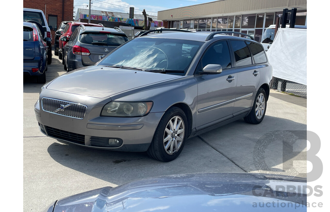 1/2006 Volvo V50 2.4 MS 4d Wagon Grey 2.4L