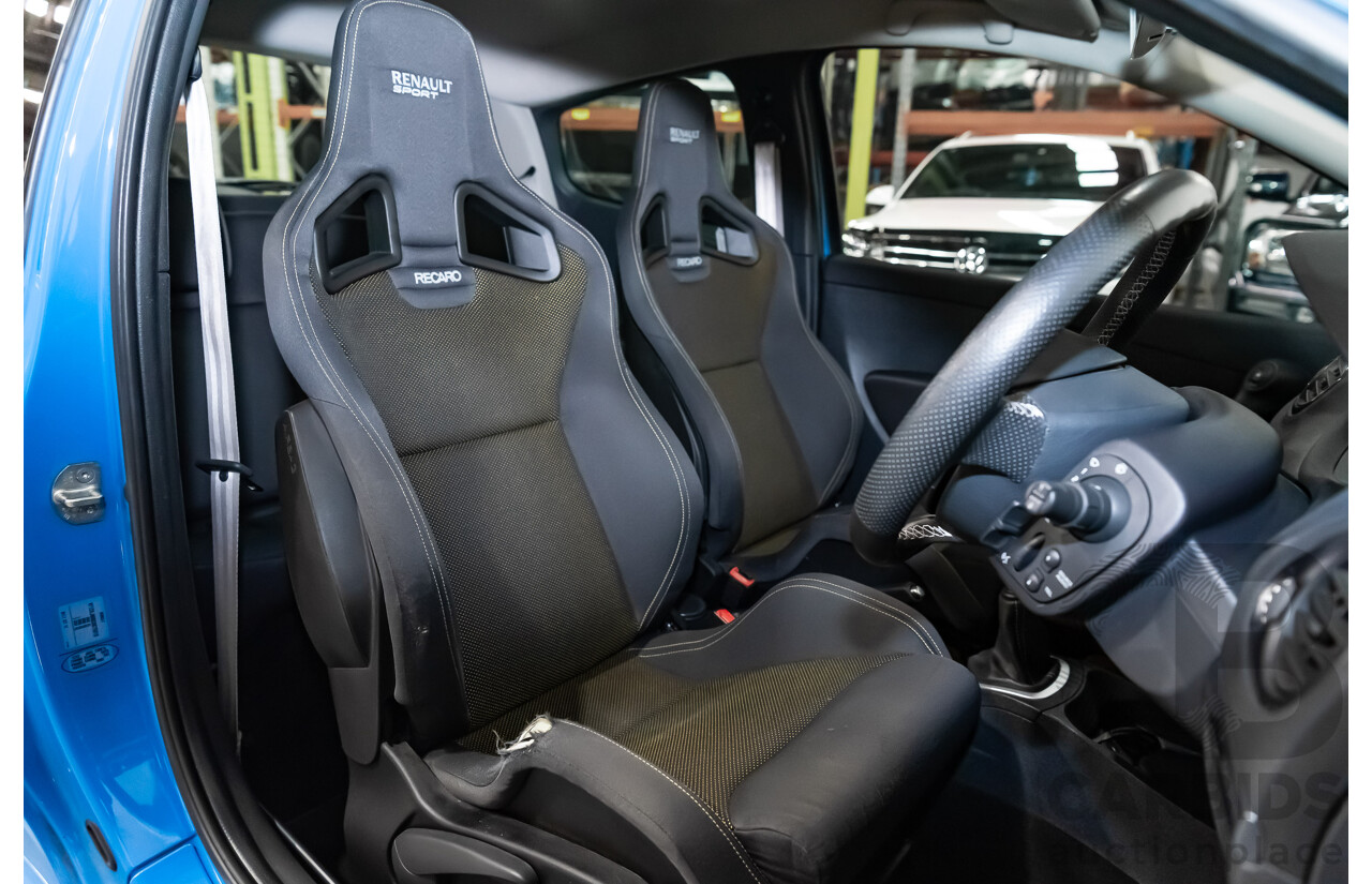 3/2013 Renault Sport Clio III Phase 2 200 CUP 2d Hatch Racing Blue 2.0L