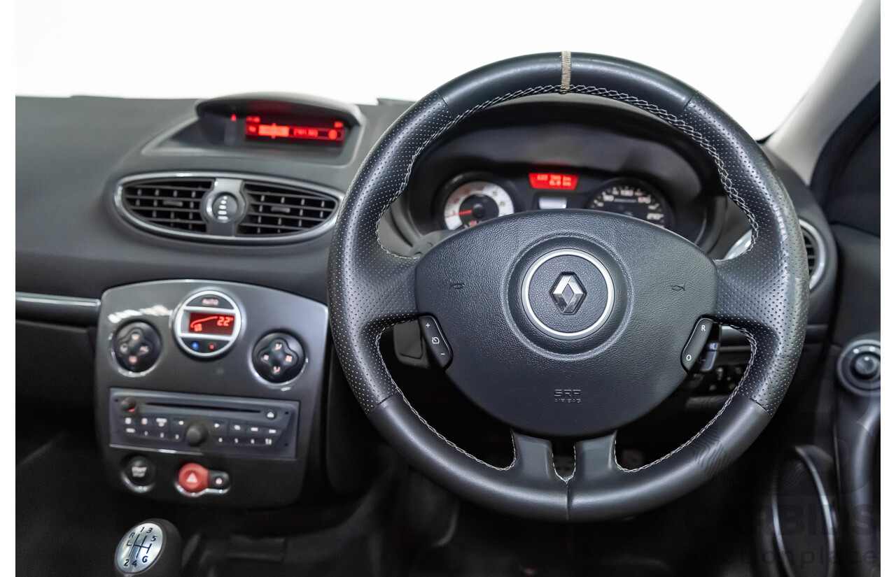 3/2013 Renault Sport Clio III Phase 2 200 CUP 2d Hatch Racing Blue 2.0L