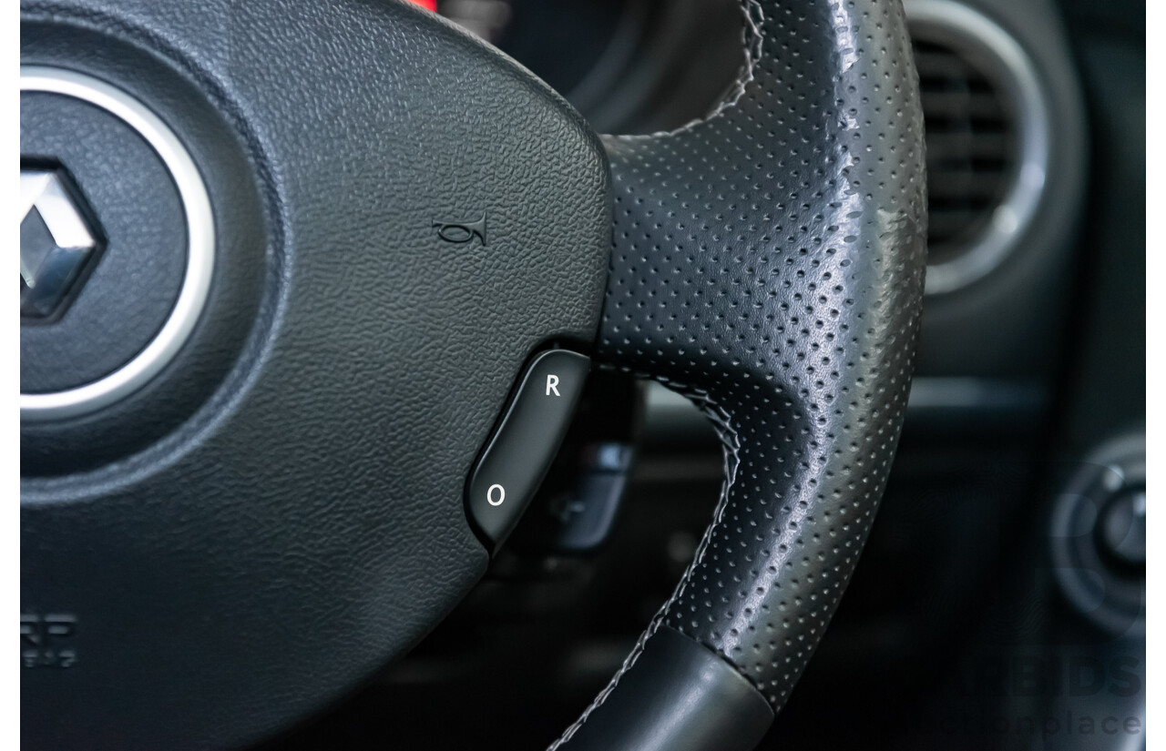 3/2013 Renault Sport Clio III Phase 2 200 CUP 2d Hatch Racing Blue 2.0L