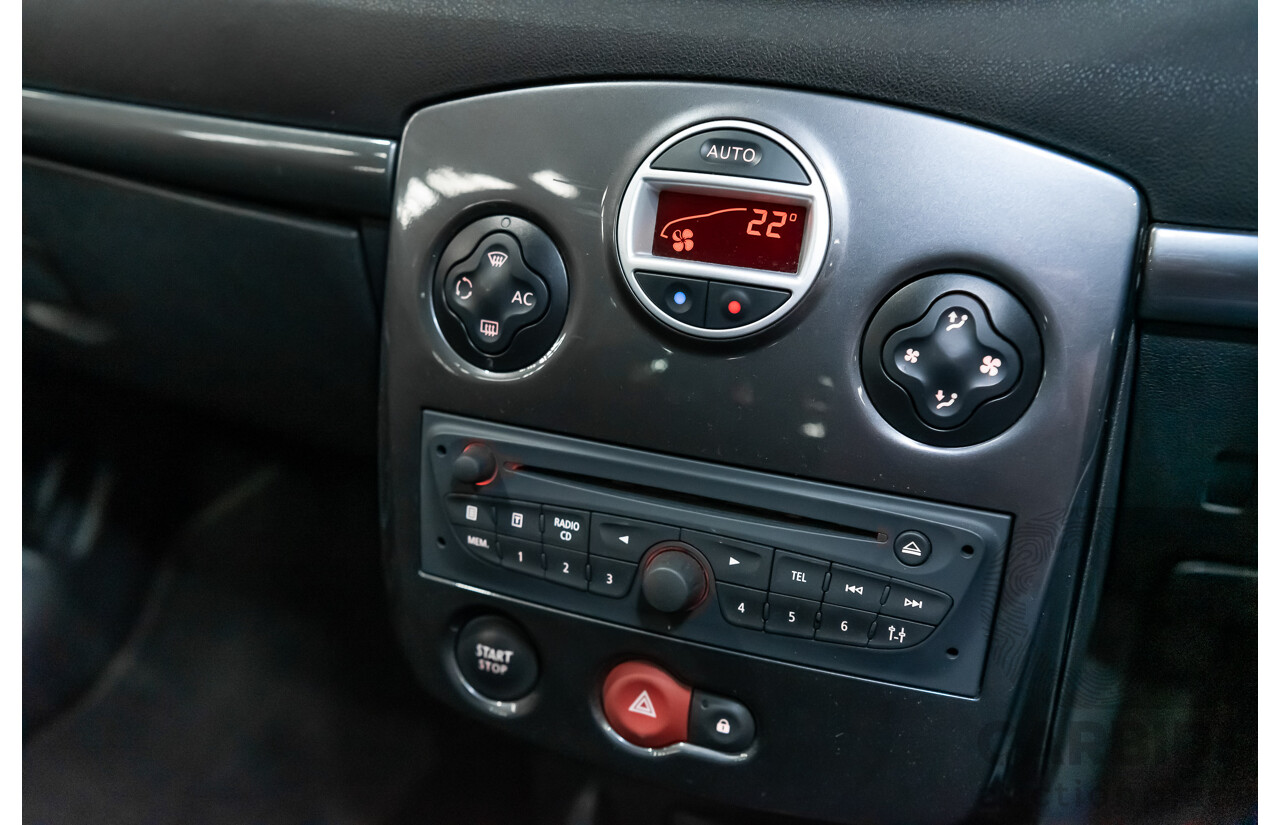 3/2013 Renault Sport Clio III Phase 2 200 CUP 2d Hatch Racing Blue 2.0L