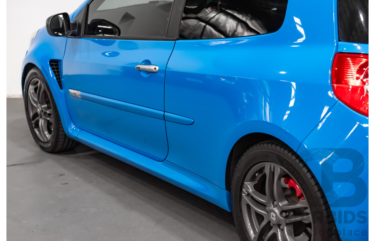 3/2013 Renault Sport Clio III Phase 2 200 CUP 2d Hatch Racing Blue 2.0L