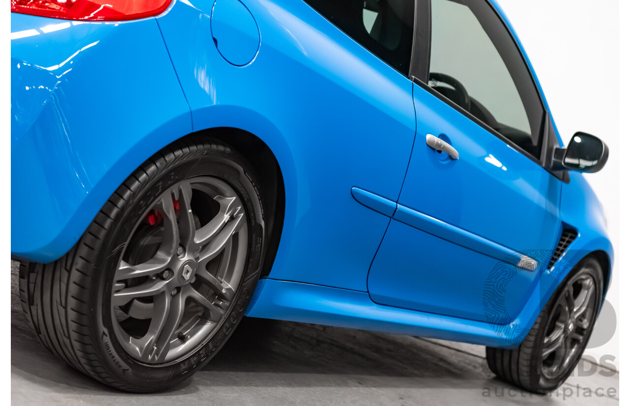 3/2013 Renault Sport Clio III Phase 2 200 CUP 2d Hatch Racing Blue 2.0L