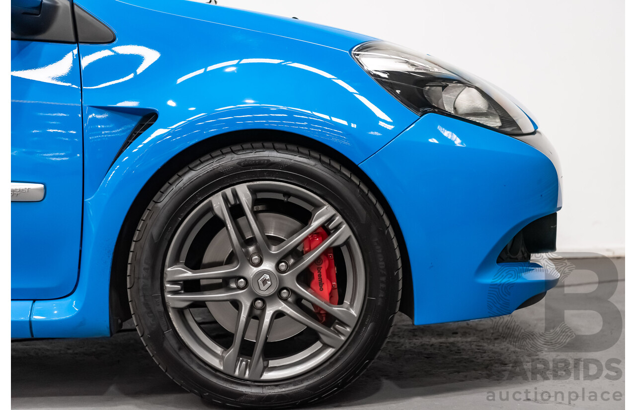 3/2013 Renault Sport Clio III Phase 2 200 CUP 2d Hatch Racing Blue 2.0L