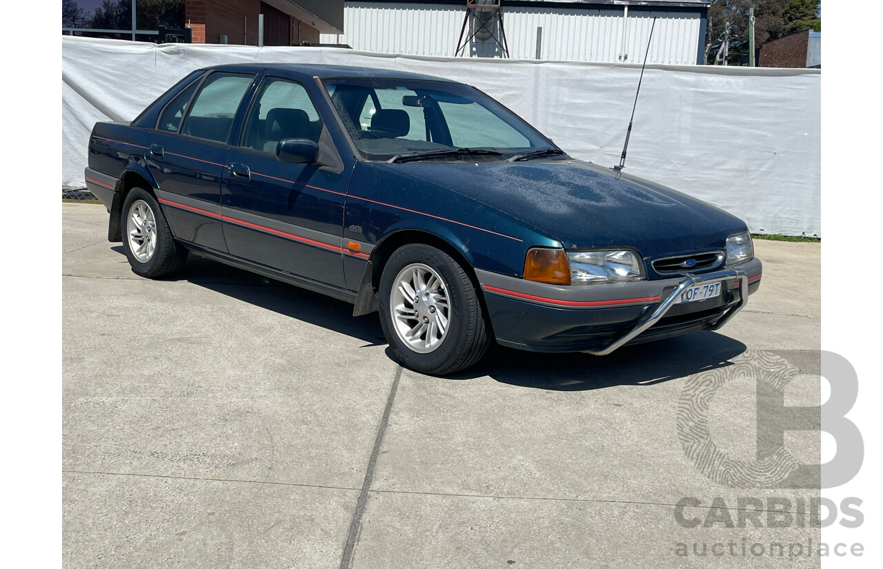 4/1994 Ford Falcon Futura ED 4d Sedan Green 4.0L