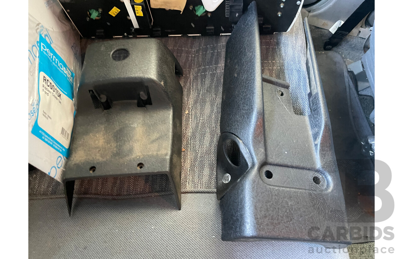 4/1994 Ford Falcon Futura ED 4d Sedan Green 4.0L