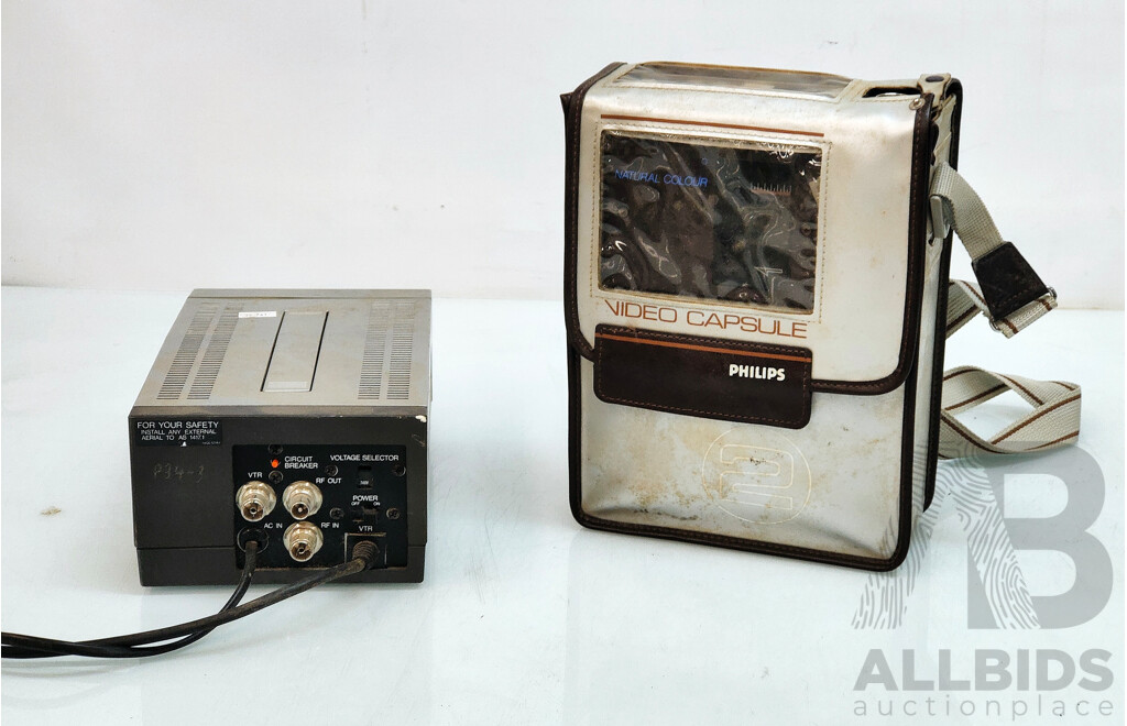 National Video Cassette Player and Philips Portable Cassette Player - Lot of 2