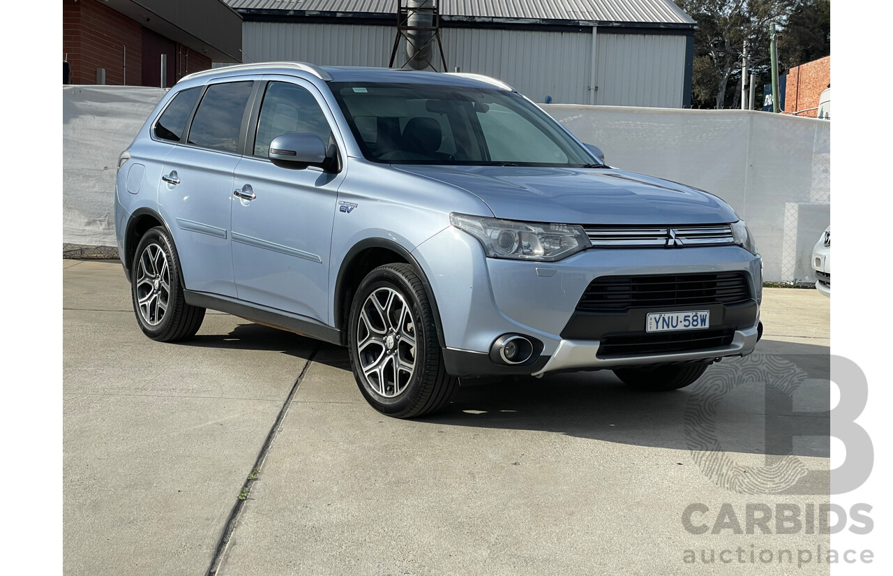 6/2015 Mitsubishi Outlander Aspire PHEV Hybrid ZJ MY14 4d Wagon Blue 2.0L