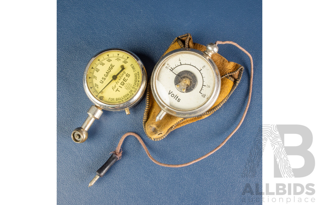 Vintage U.S Gauge Co Tire Pressure Gauge for Balloon or Standard Tires with Original Pouch and Vintage Pocket Volt Meter
