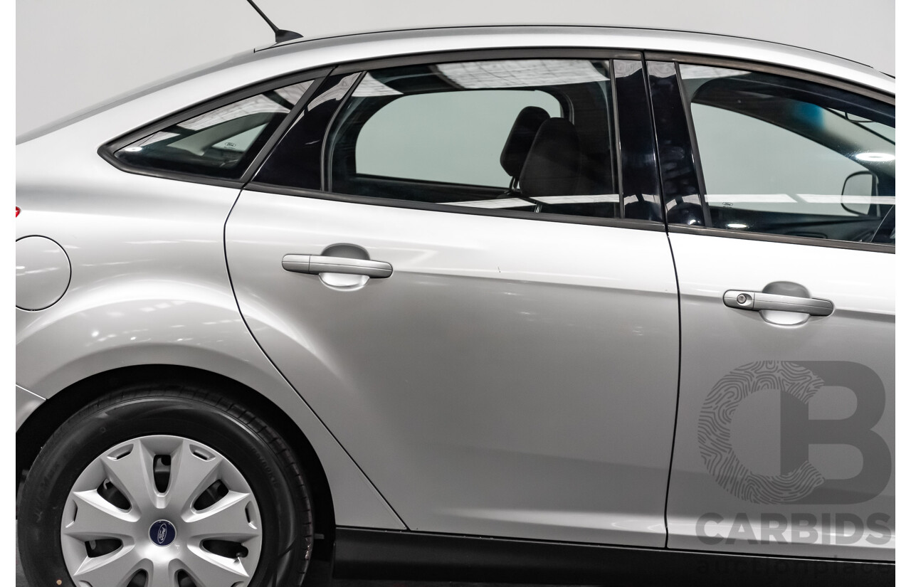 7/2013 Ford Focus Ambiente LW MK2 4d Sedan Metallic Ingot Silver 1.6L