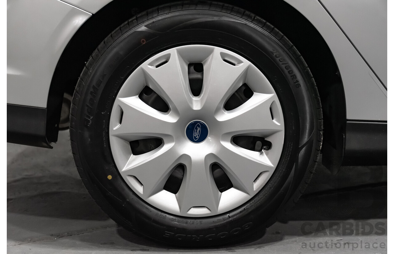 7/2013 Ford Focus Ambiente LW MK2 4d Sedan Metallic Ingot Silver 1.6L