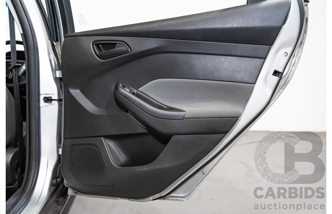 7/2013 Ford Focus Ambiente LW MK2 4d Sedan Metallic Ingot Silver 1.6L