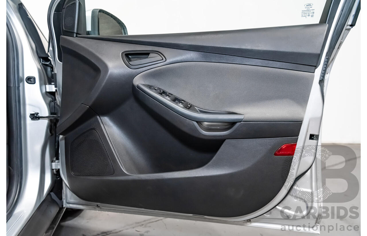 7/2013 Ford Focus Ambiente LW MK2 4d Sedan Metallic Ingot Silver 1.6L