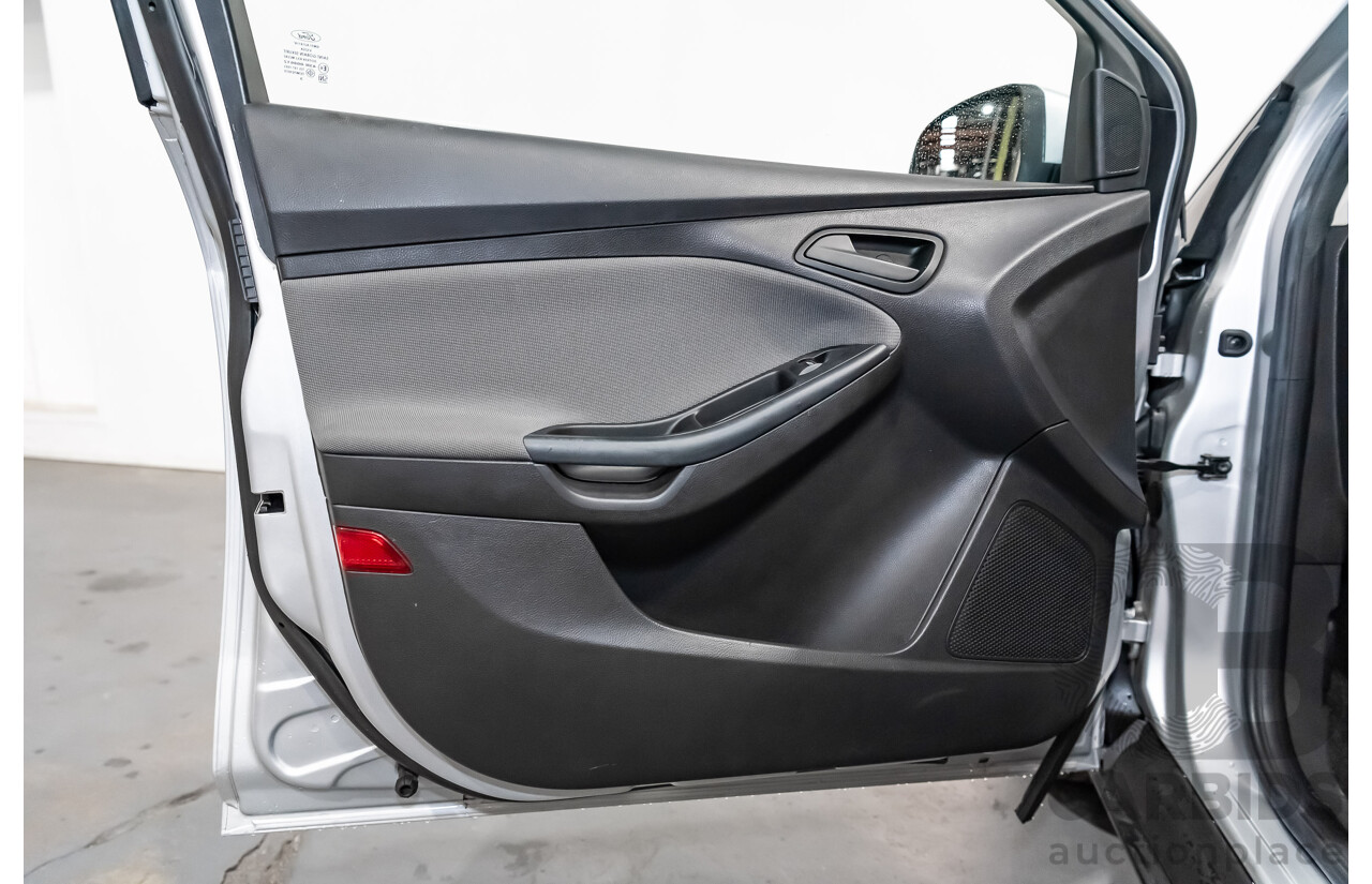 7/2013 Ford Focus Ambiente LW MK2 4d Sedan Metallic Ingot Silver 1.6L