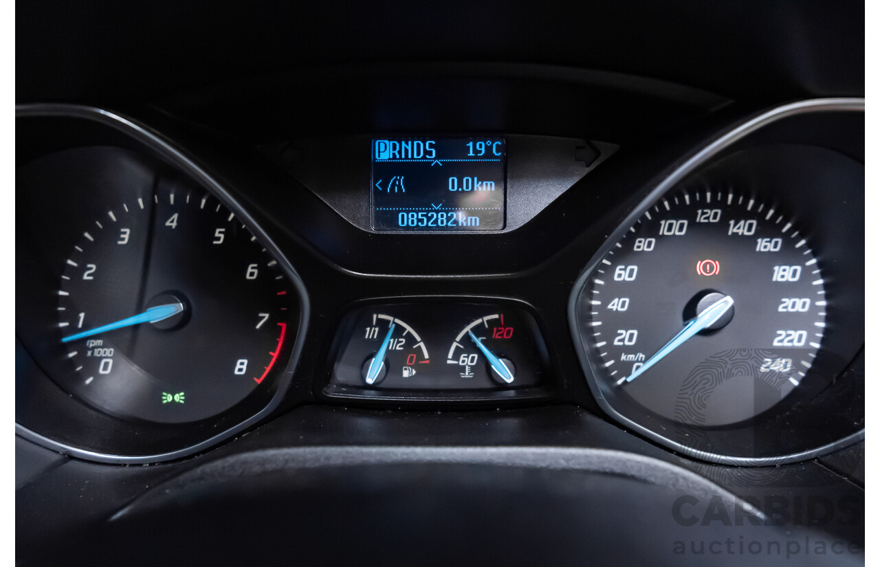 7/2013 Ford Focus Ambiente LW MK2 4d Sedan Metallic Ingot Silver 1.6L