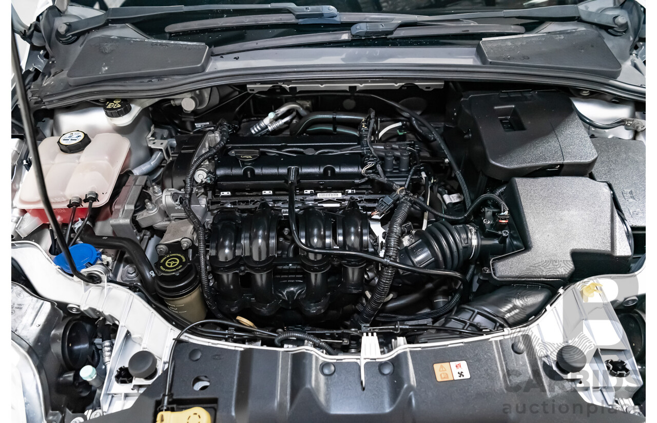 7/2013 Ford Focus Ambiente LW MK2 4d Sedan Metallic Ingot Silver 1.6L