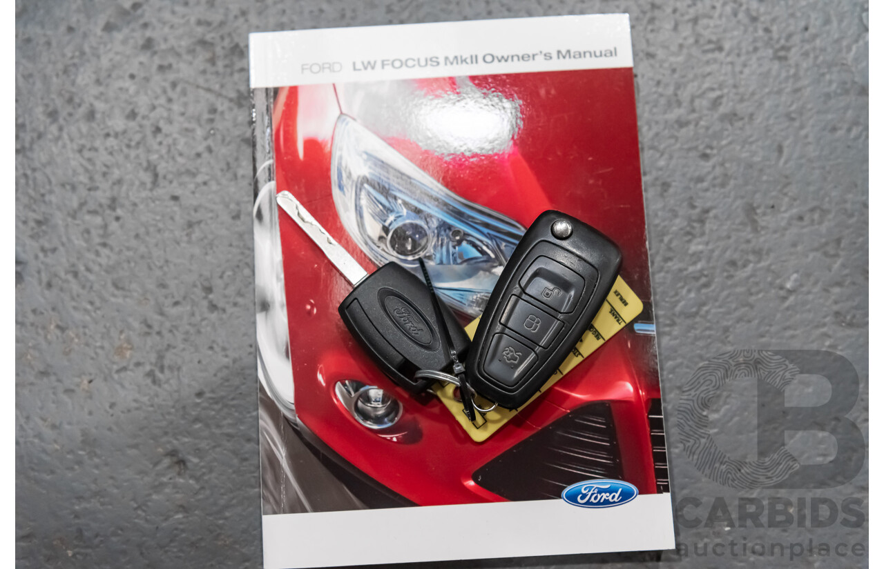 7/2013 Ford Focus Ambiente LW MK2 4d Sedan Metallic Ingot Silver 1.6L